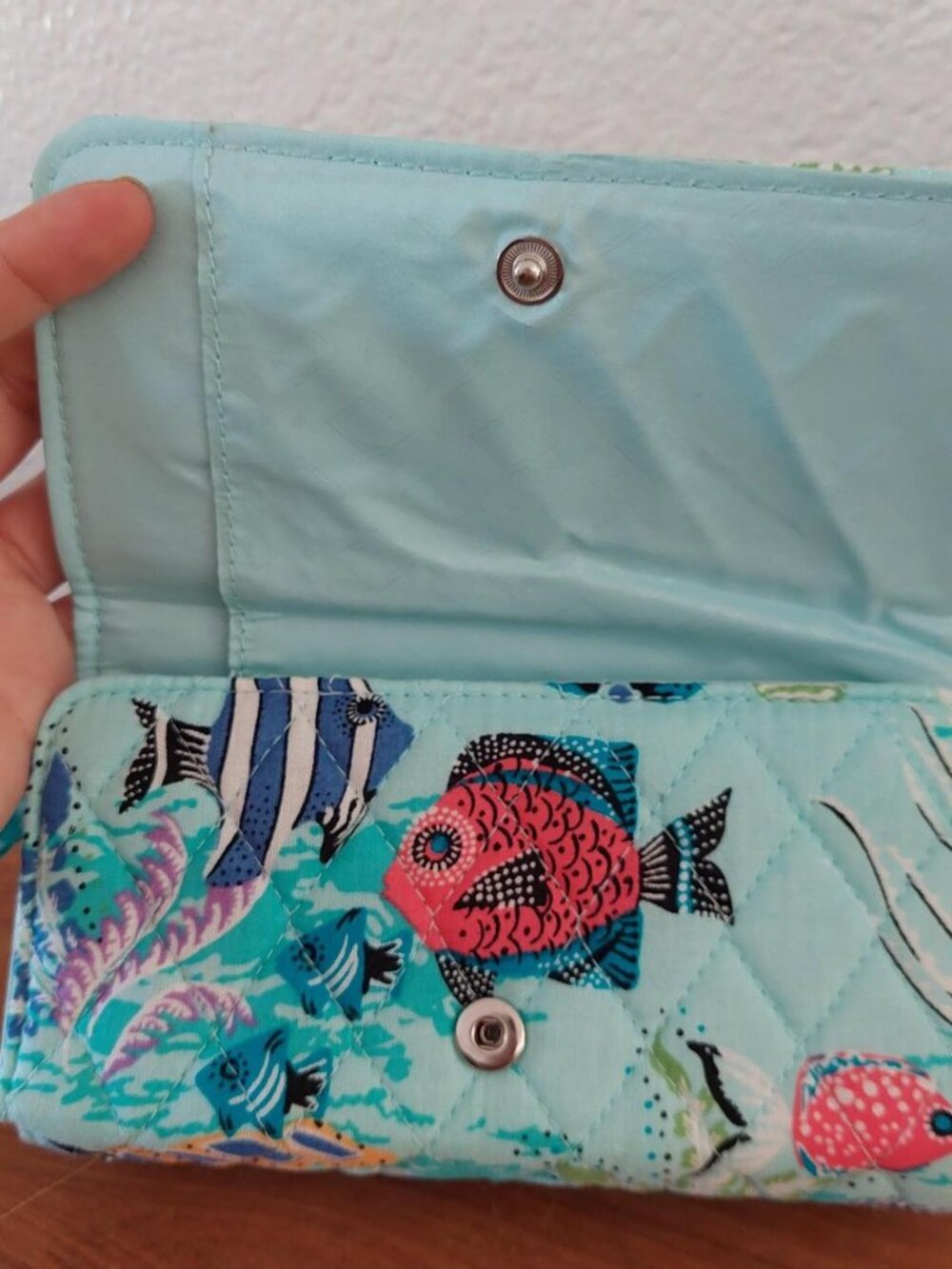 SOLD Vera Bradley Quilted Wristlet Wallet in Antilles Treasure - Picture 6 of 7